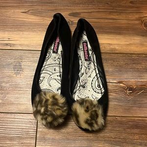 Size 6.5 Dollhouse black flats with pompoms